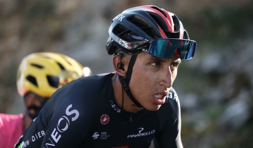 Egan Bernal cae al puesto 16 de la clasificación general y 'Rigo' se ubicó tercero