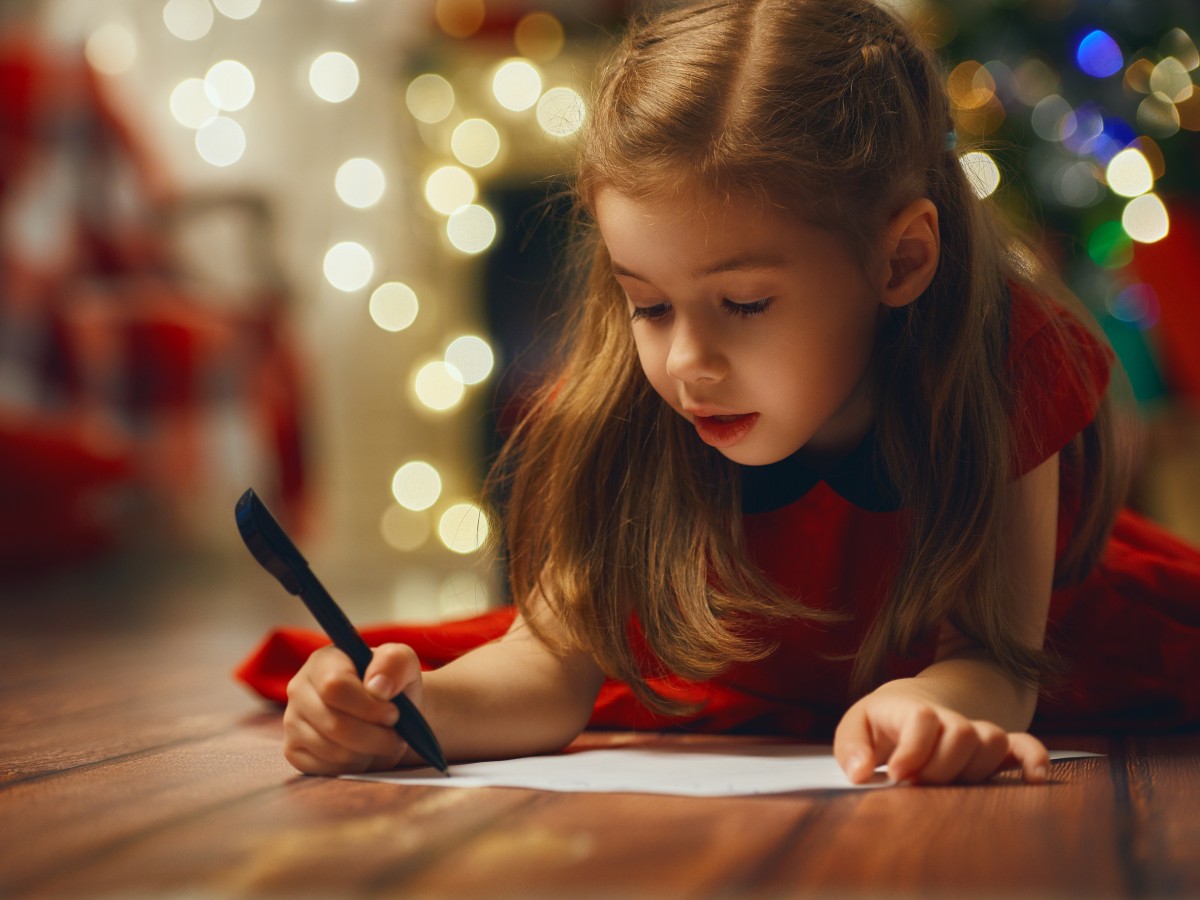  Gobernación convoca para que niños y jóvenes escriban cuentos de Navidad