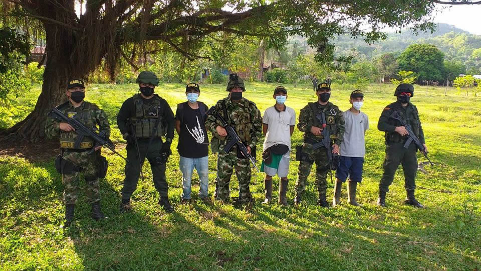  Liberan a tres de los jóvenes caldenses secuestrados por ‘Caparros’