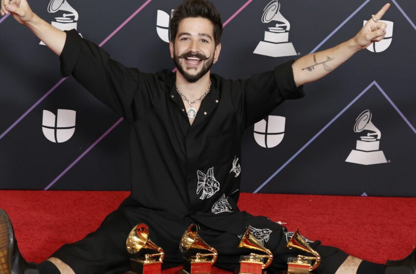  Arrasó en los Grammy Latinos: Camilo logró cuatro premios