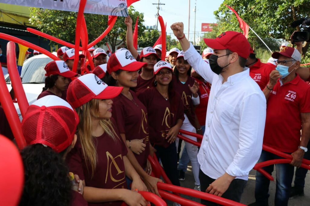 Encabeza lista: el pueblo cordobés acompañó la inscripción de Calle