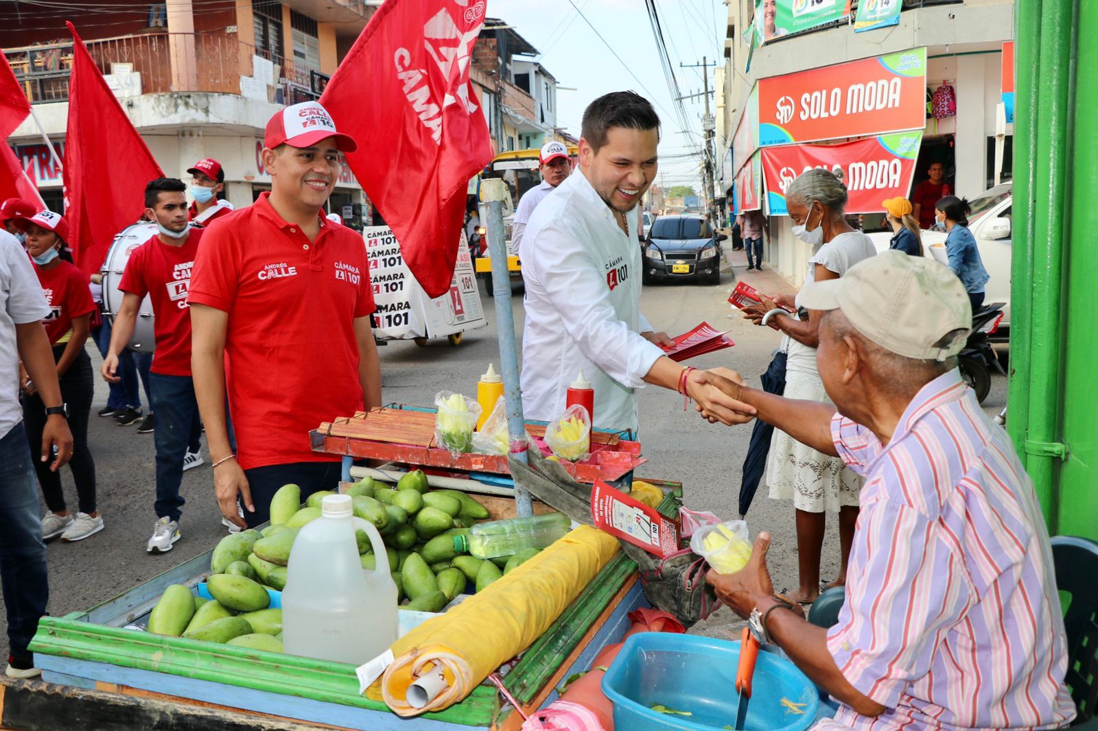 Candidato a la Cámara, Andrés Calle sigue sumando adeptos en el San Jorge