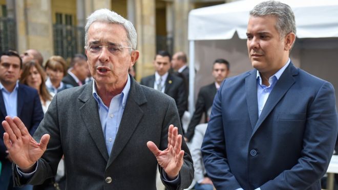  Expresidente Uribe admitió que tiene algunas quejas contra Iván Duque
