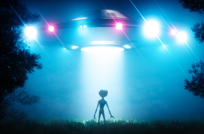 Científico suizo asegura que pronto descubrirán vida extraterrestre