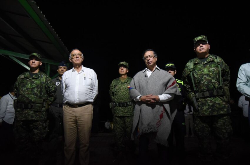 Soldados en servicio militar no serán enviados a zonas de conflicto: anuncia presidente Petro