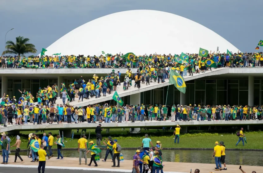 El mundo muestra su apoyo a Lula da Silva y condena asalto al Congreso de Brasil