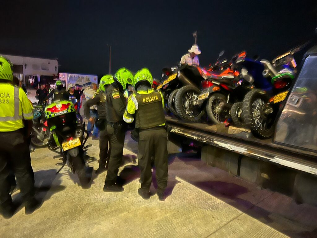 Policía realizó operativo contra los 'piques' ilegales en el segundo anillo vial