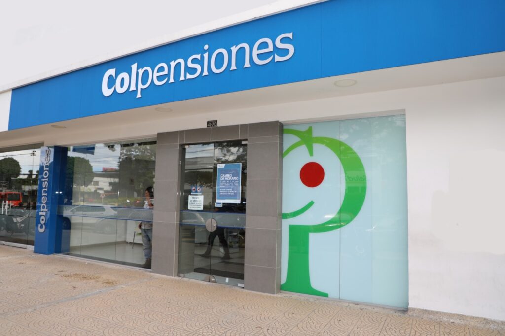 18 millones de personas que cotizan con fondos privados pasarán a Colpensiones, según reforma pensional