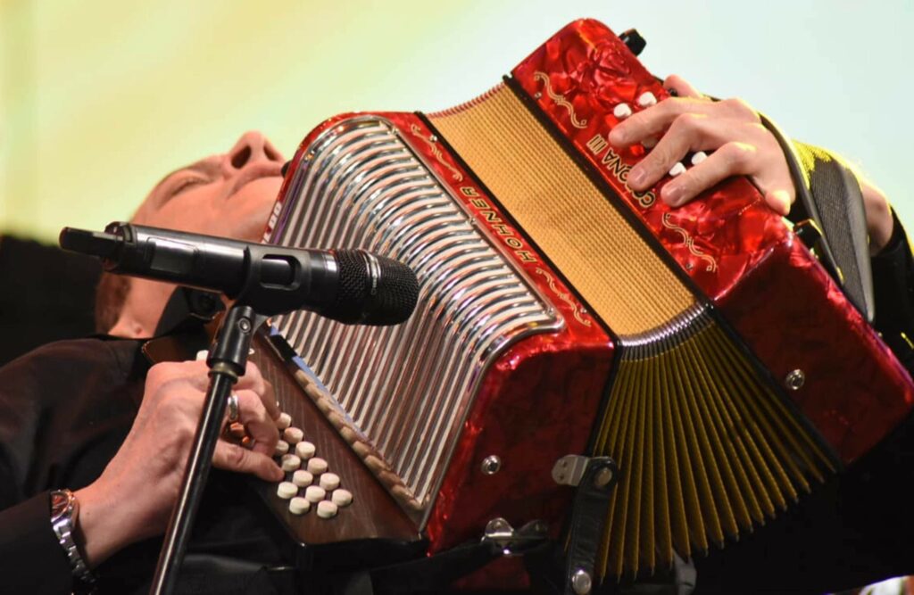 Inauguración del Festival Vallenato se viste de arte multicolor