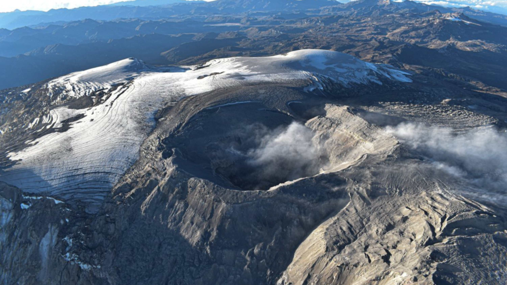 A los niños no podemos dejarlos en zonas de alto riesgo por alerta del Volcán Nevado del Ruiz: UNGRD