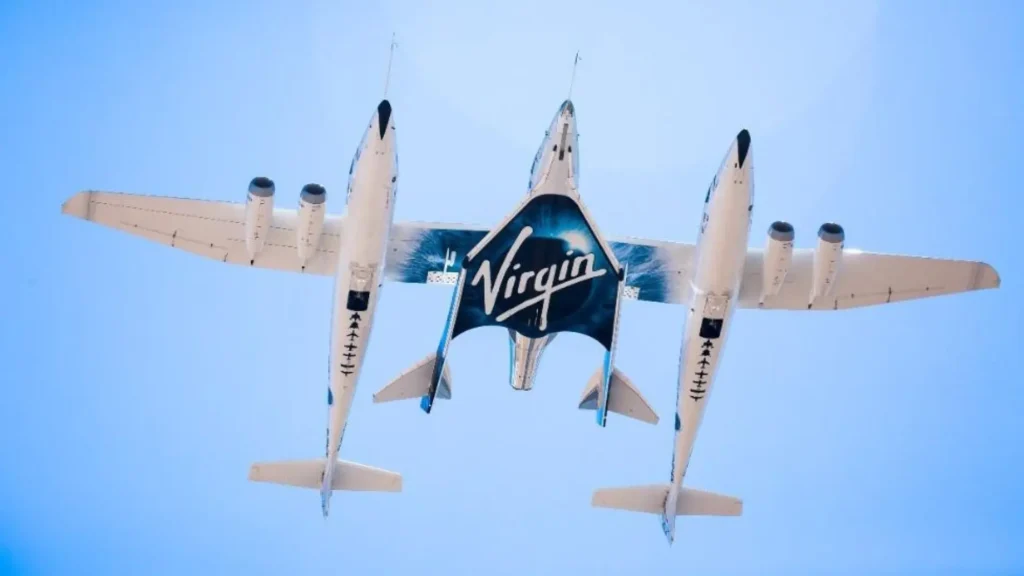 Virgin Galactic realiza hoy su primer vuelo espacial comercial