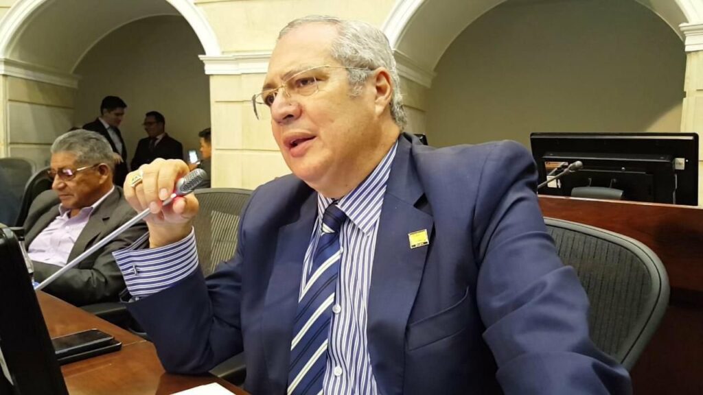 Name tras cita con Petro: 'Tenemos la disposición para que salgan las reformas'