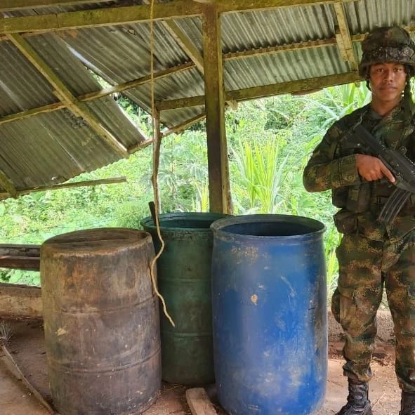 Ejército Nacional destruyó 7 laboratorios de coca al Clan del Golfo