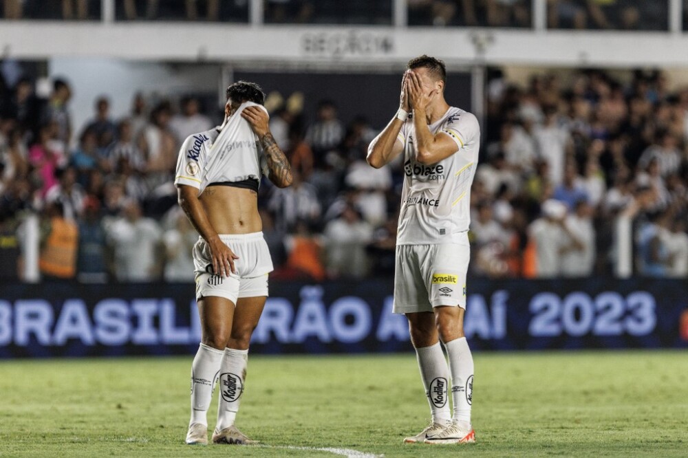 Por primera vez en 111 años, Santos de Brasil desciende del Brasileirão