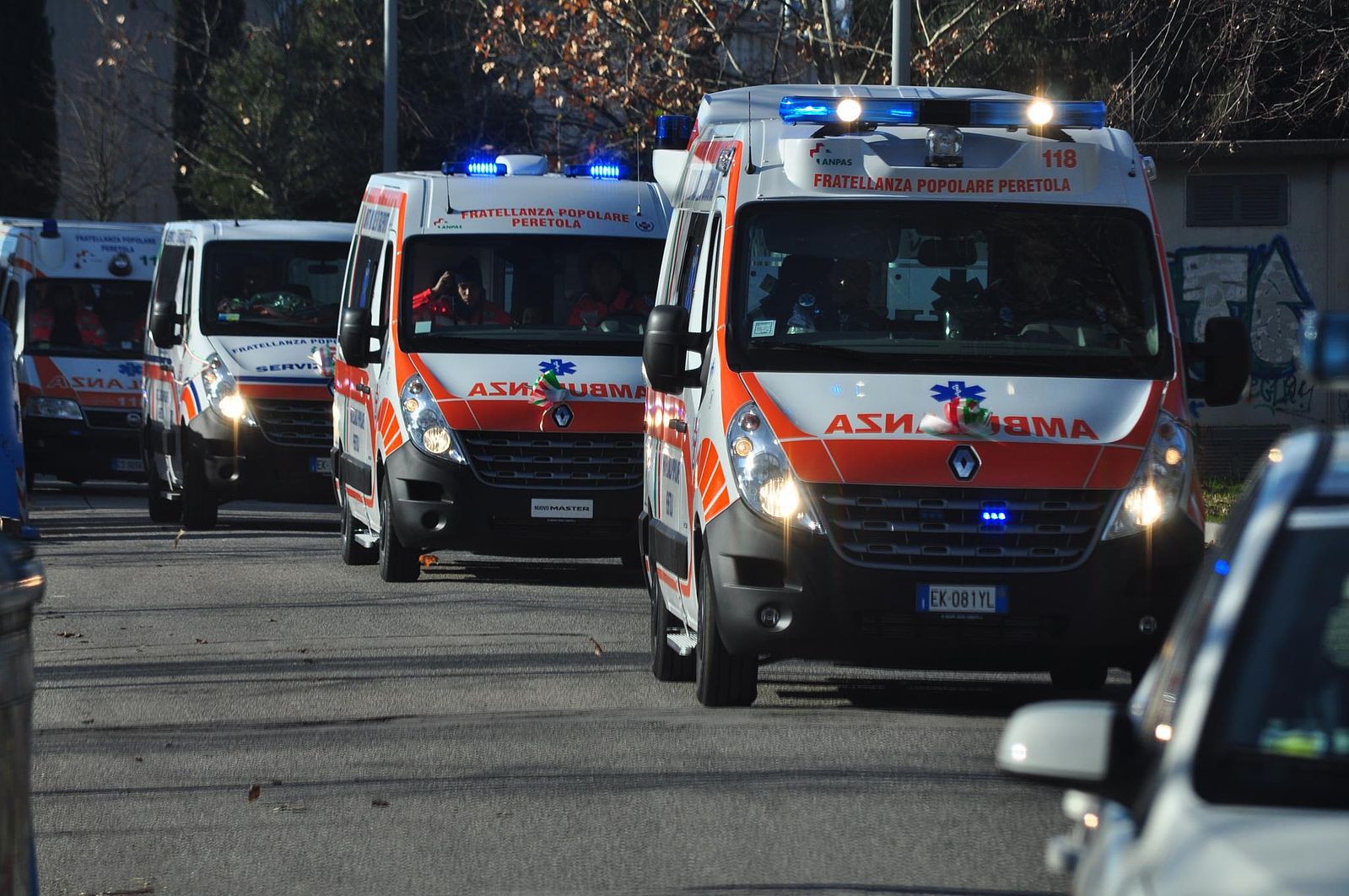 Hombre muere de infarto mientras auxiliaba a otro que había tenido un paro cardíaco