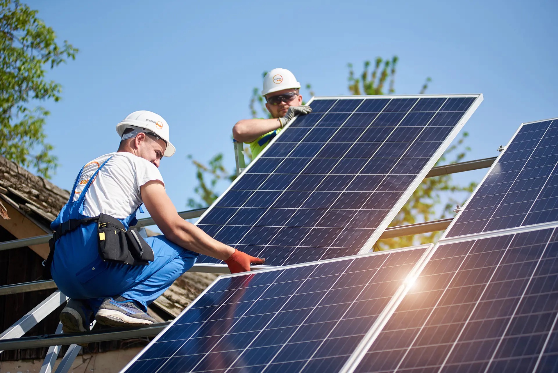 Petro inaugura parque solar en medio de críticas por recortes a presupuesto para Córdoba